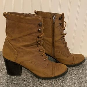 MADDEN GIRL G-Wispyy Side Zipper Boot Tan